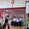 Ślubowanie uczniów klas pierwszych w Śniadeckim